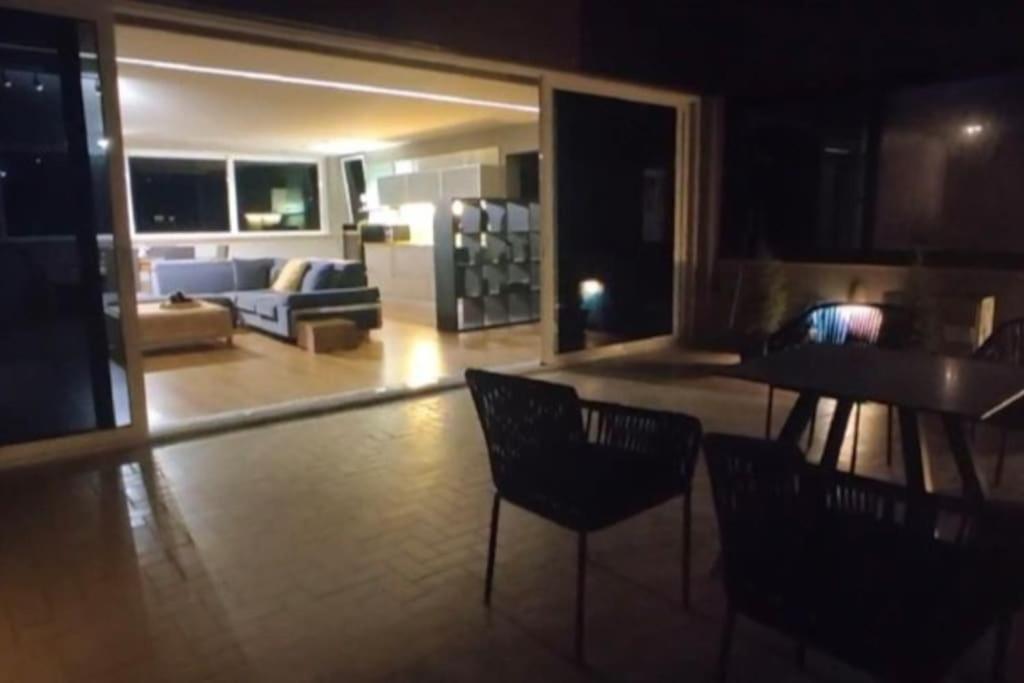 Luxury Loft By Boy Leilighet Pátra Eksteriør bilde