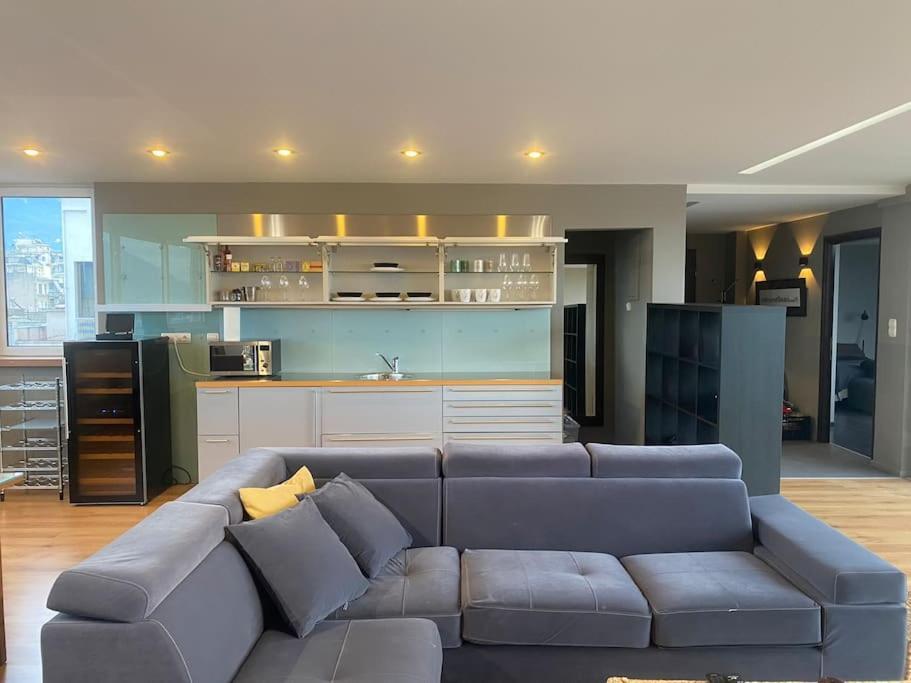 Luxury Loft By Boy Leilighet Pátra Eksteriør bilde